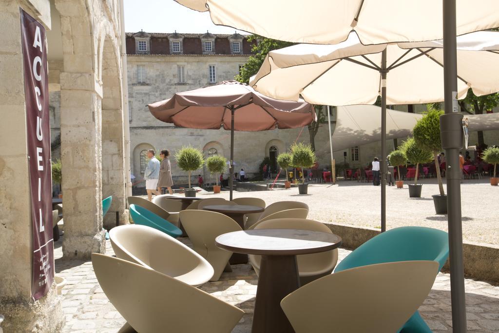Les Chambres De L'Abbaye Saintes Luaran gambar